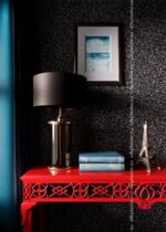 Silk Plaster East 960 amber-toned wall coating sample