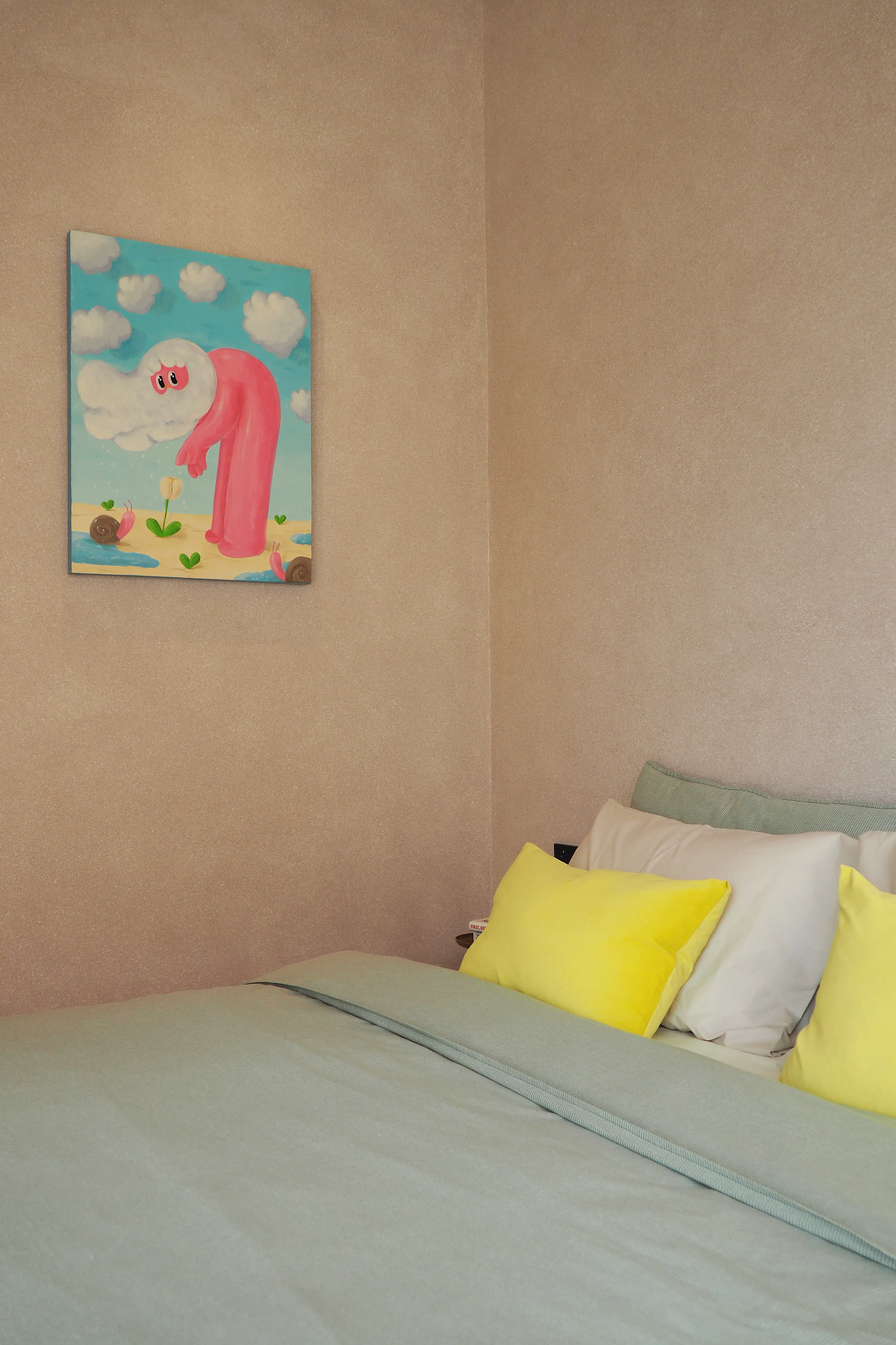 Alom Ari Residence — Silk plaster bedroom