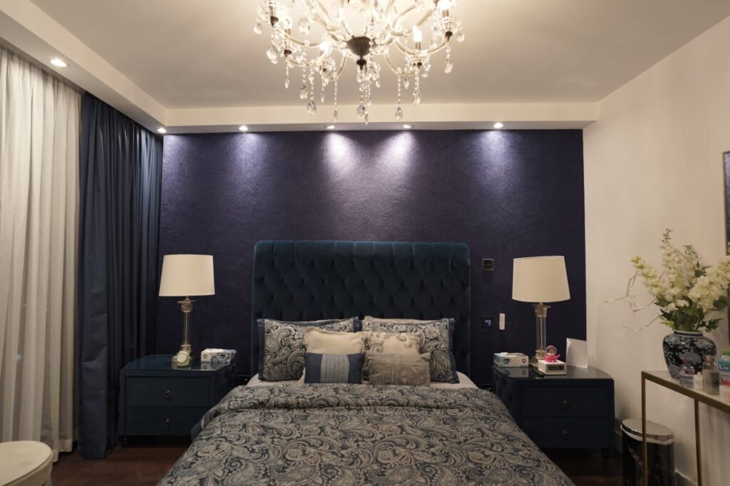 Palm Jumeirah Penthouse Dubai - Living area with Silk Plaster Art Design liquid wallpaper