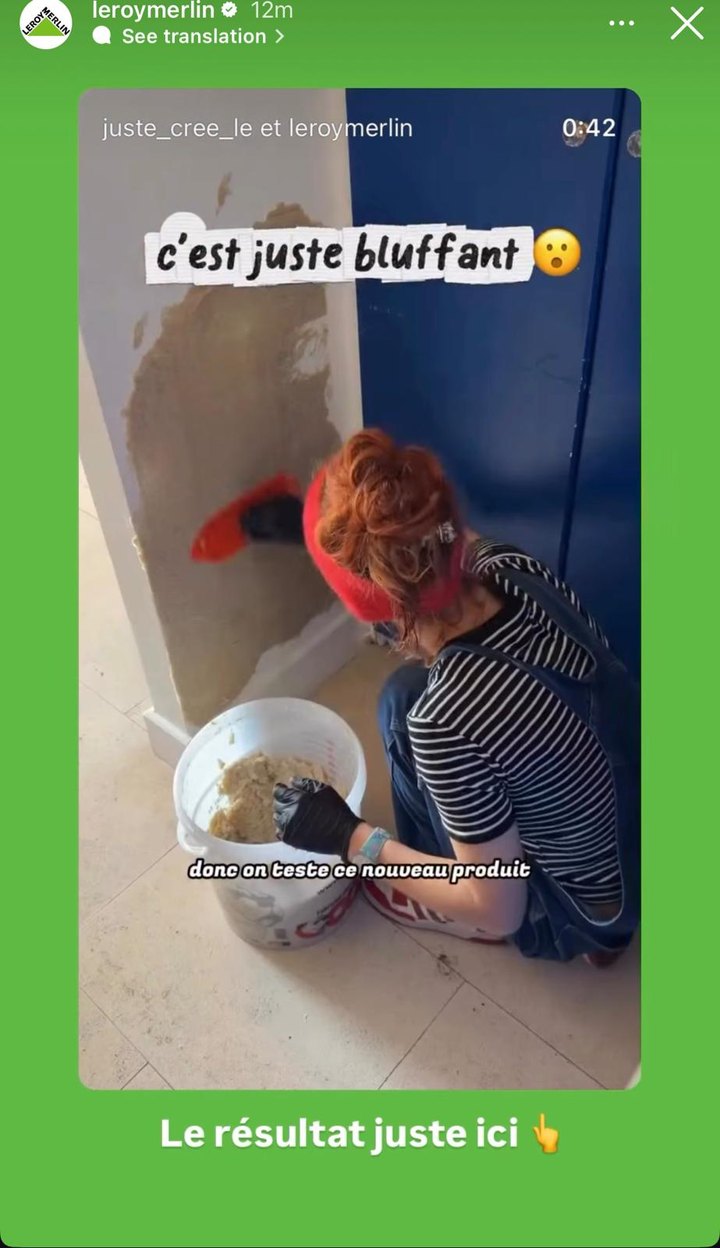 Leroy Merlin Instagram story showing the finished liquid wallpaper wall, captioned c'est juste bluffant